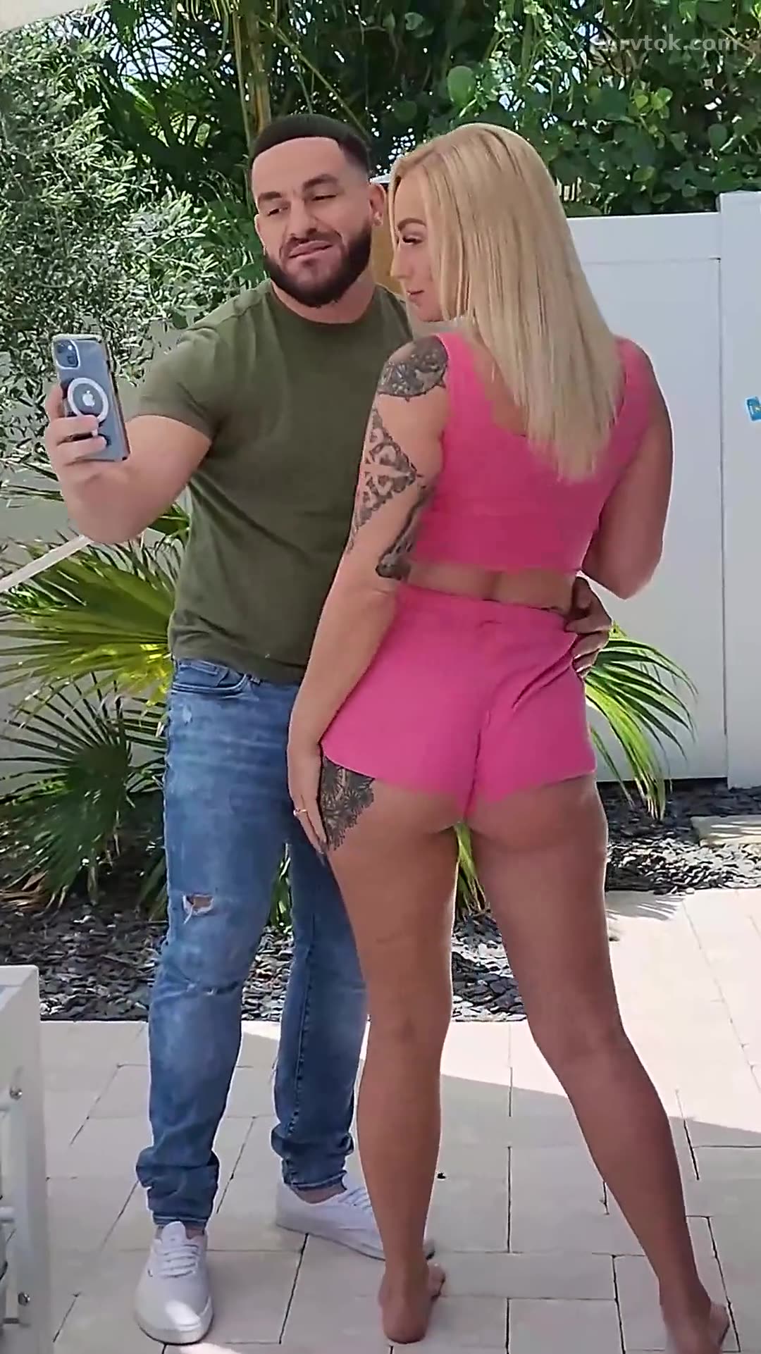 Mypervyfamily - Behind the Scenes with Elana Bunz & Peter Green!