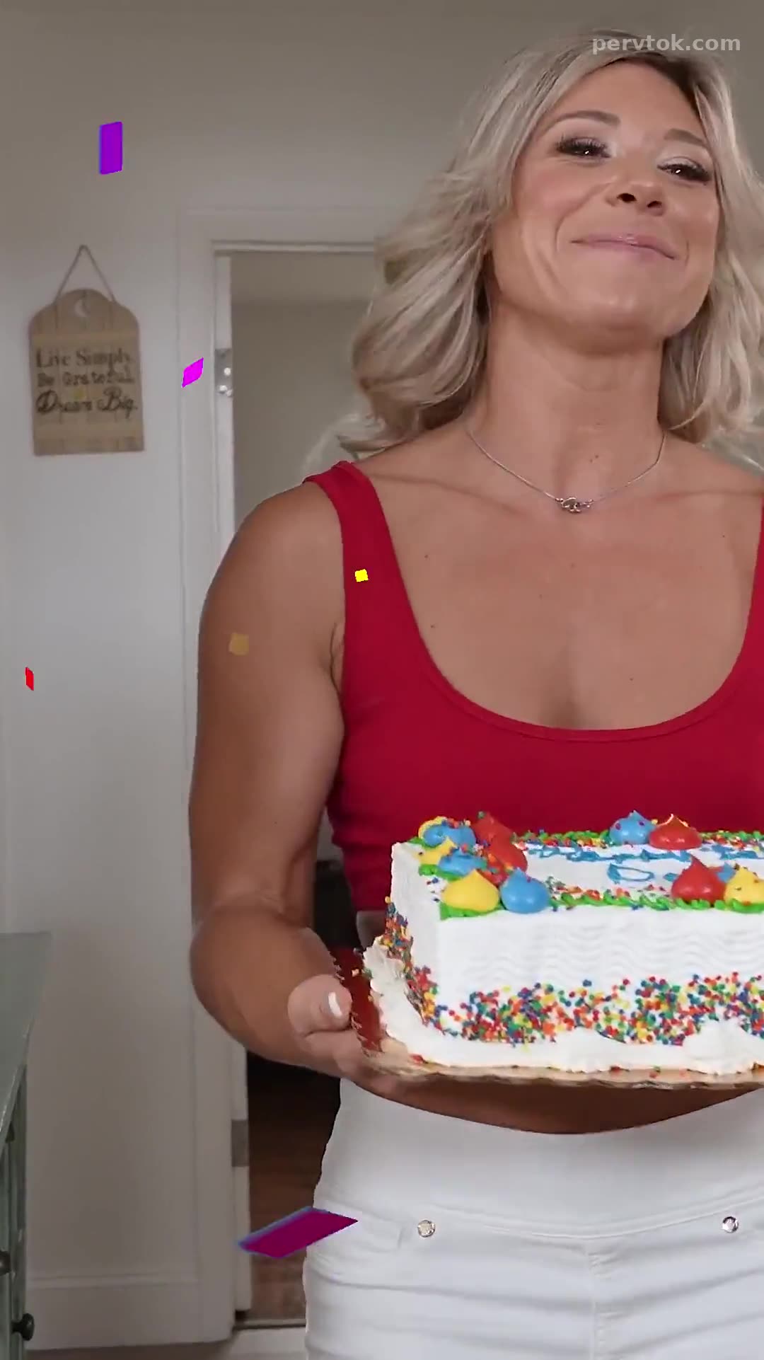Madison Brite - My Sexy Stepmom Workin' Hard Cock | FilthyKings