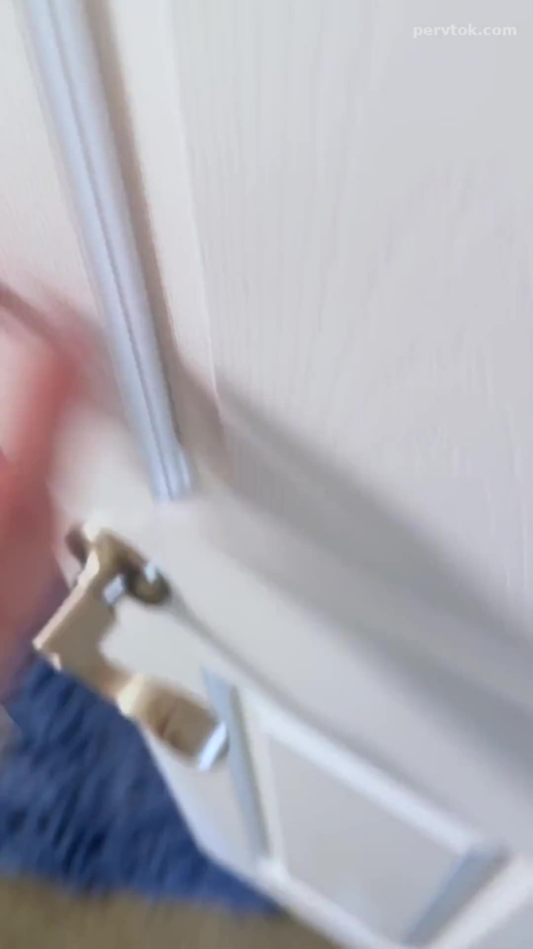 Breezy Bri - College Freshman Moved in Across the Hall | Taboolu